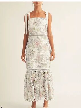 AROSE STUDIOS🔥 Nwot White Floral Lace Tie-Shoulder Dress